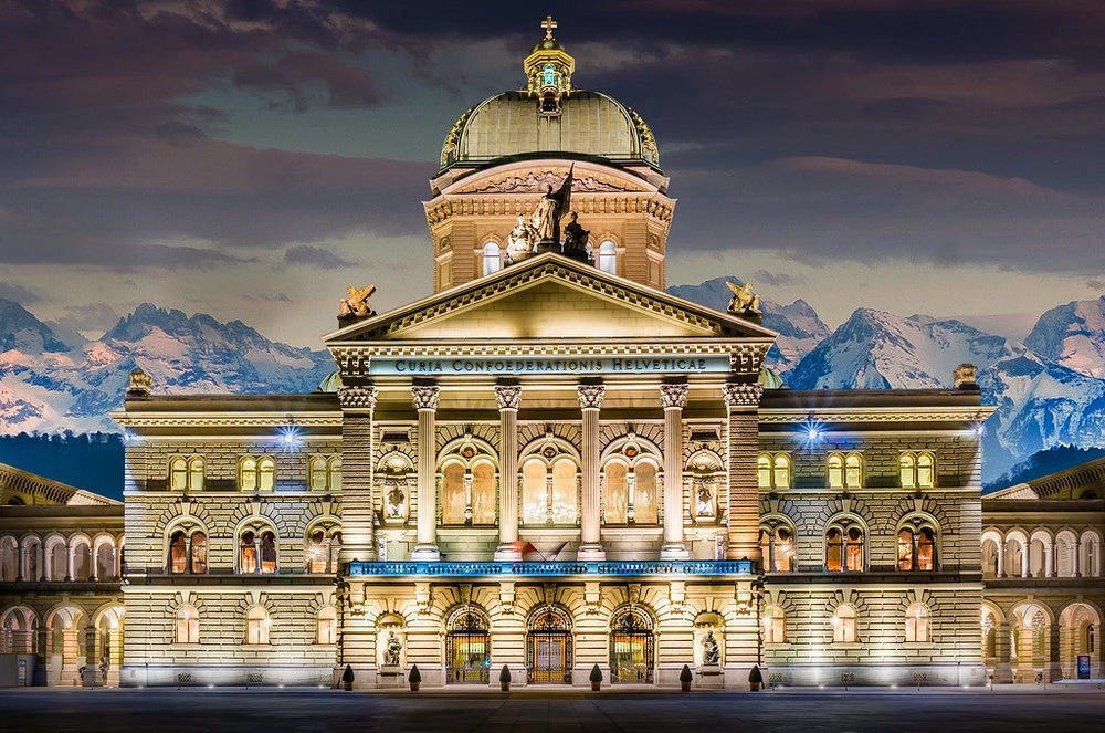 Bundeshaus_Bern.jpg